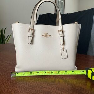 Pebbled leather coach mollie 25 chalk handbag